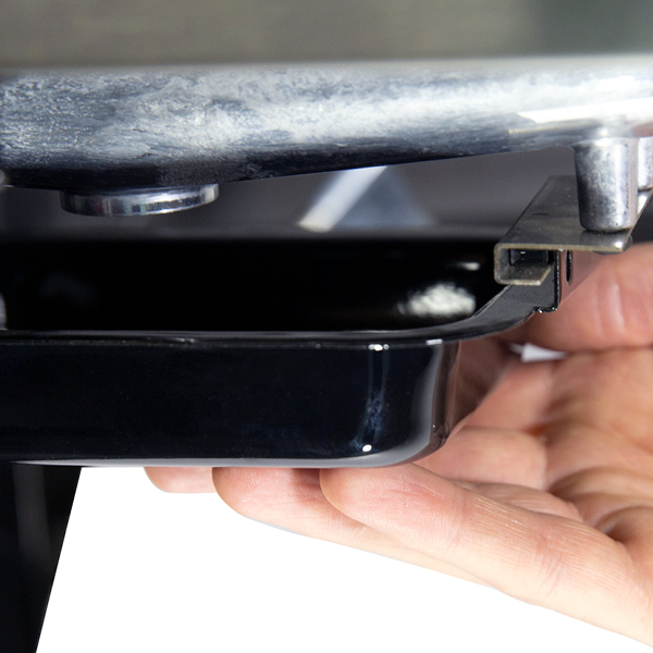 REMOVABLE DRIP TRAY