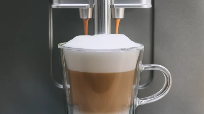 BREW WITH MILK OR MILK ALTERNATIVES WITH JUST ONE TOUCH