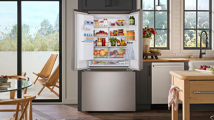 COUNTER-DEPTH MAX™ REFRIGERATOR WITH ZERO CLEARANCE™ - BUILT-IN LOOK. ALL-OUT COOL.