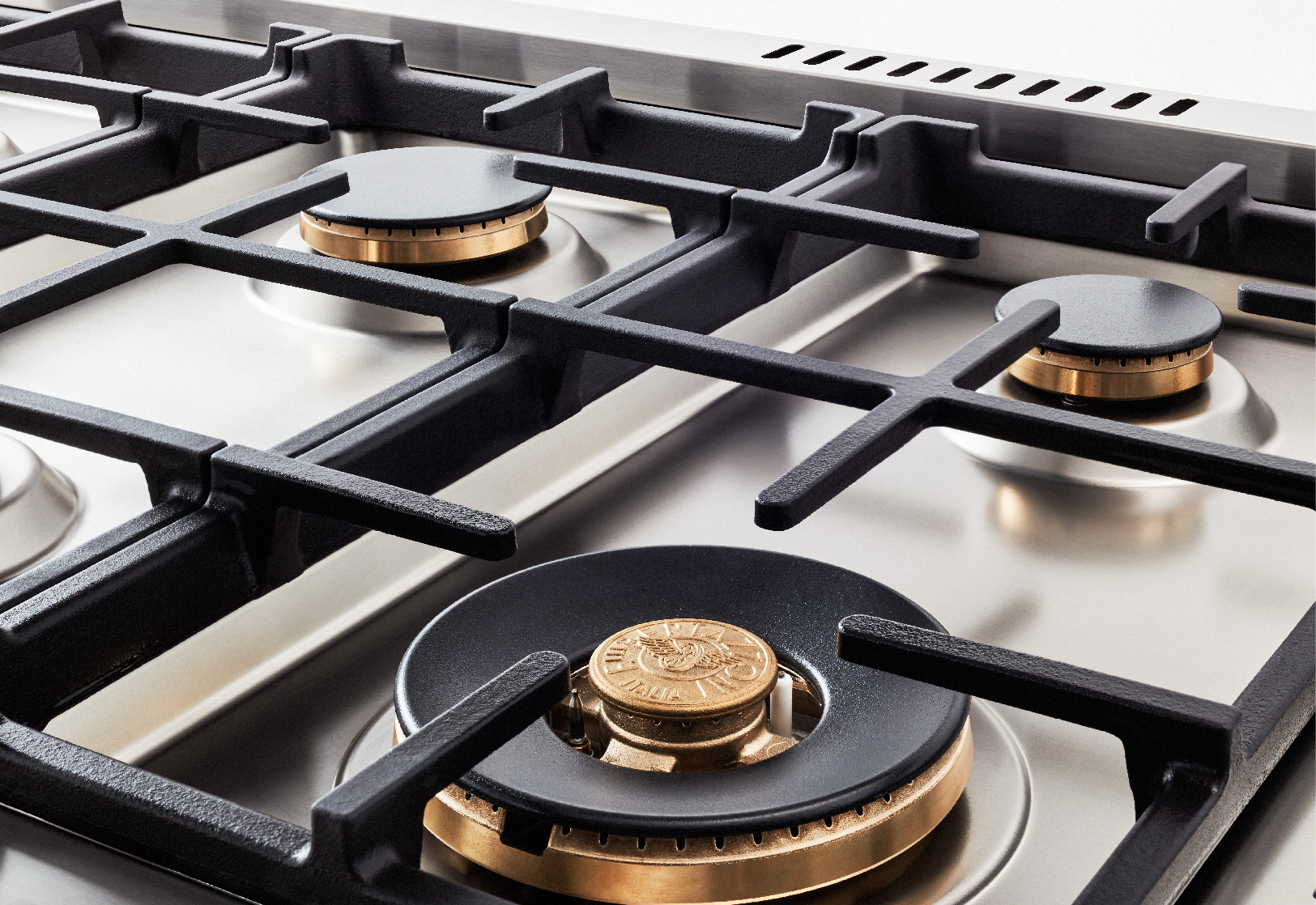 Grilles continues à contour et surface de cuisson monobloc